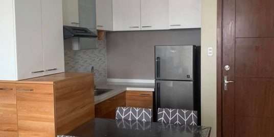 FOR RENT 2 BEDROOMS CONDO NEAR MRT BONI STATION